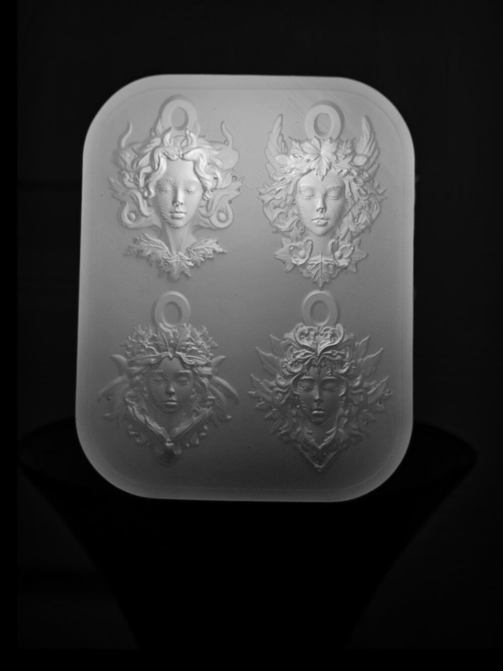 Classical Era Ladies Silicone Mold - Picture 4 of 12